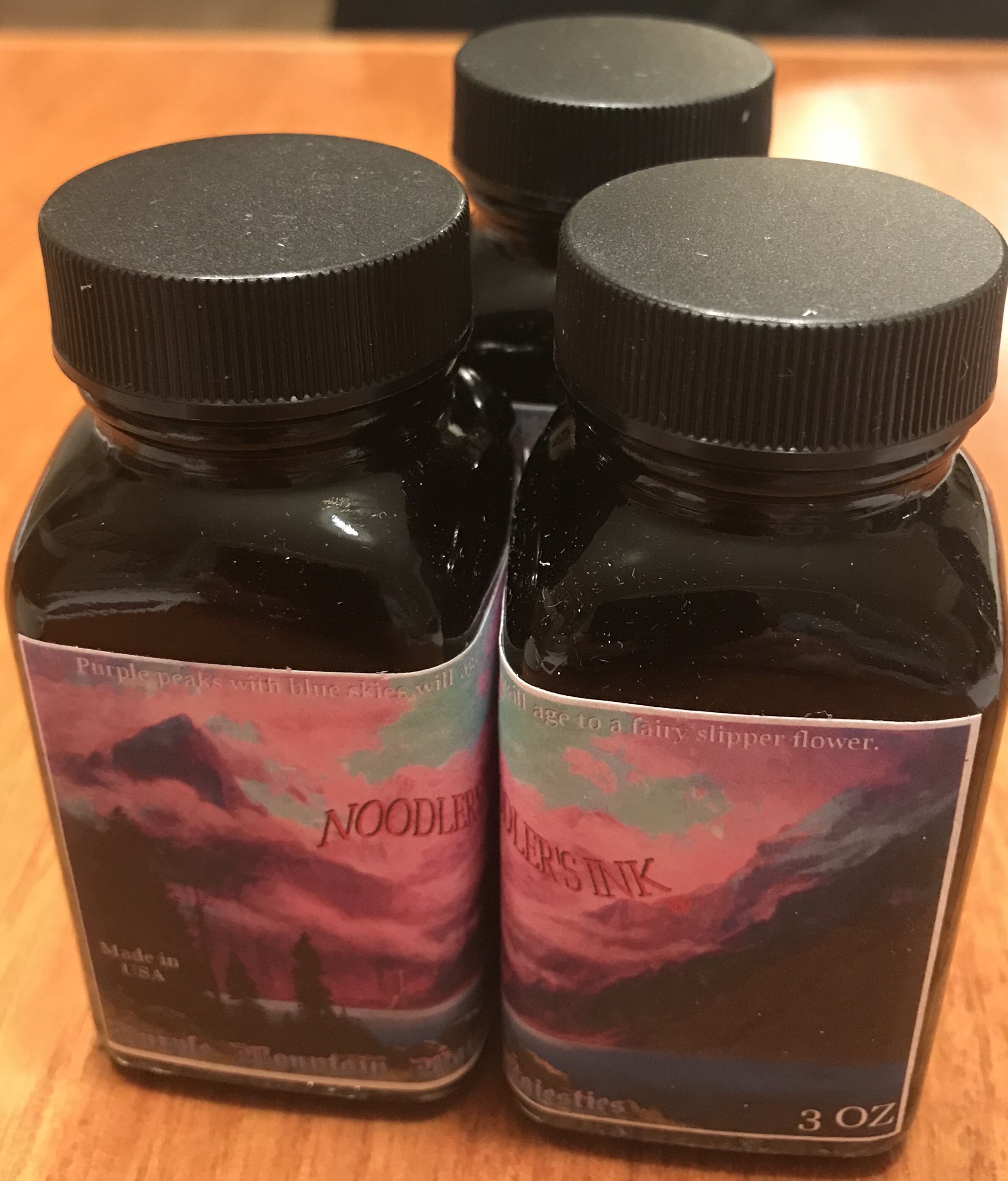 Bottle of Noodlsrs purple mountain majesty‘s ink